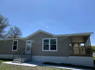 105 Highview Ln, Rockford, MN 55373