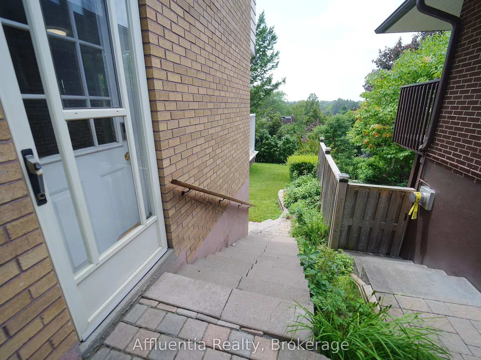 2 bed, $1,650 — Photo 3