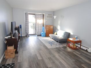 8 Strawberry Bank Rd APT 10, Nashua, NH 03062