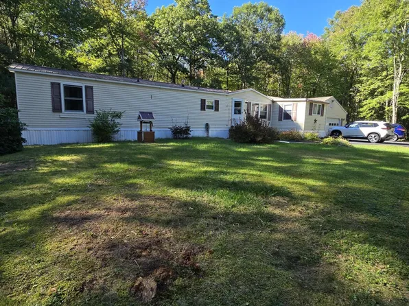42 W Lebanon Road, Lebanon, ME 04027