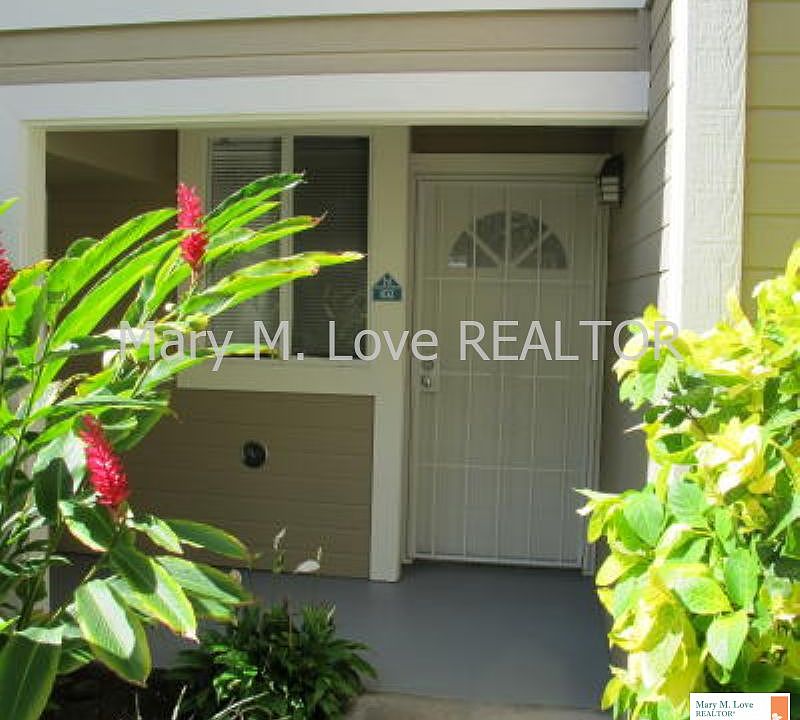 1st image of 75-6081 Alii Dr #102