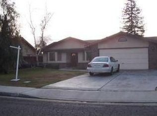 6113 Castlepoint St, Bakersfield, CA 93313