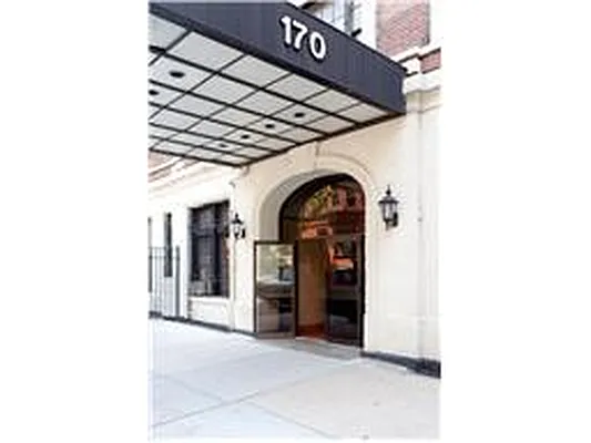 Rented by Douglas Elliman | media 22