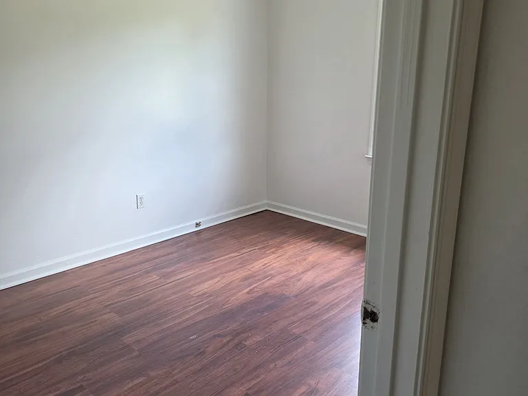 324 Middle St #HOME — Photo 6