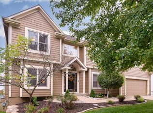 2305 SW 9th Ter, Lees Summit, MO 64081