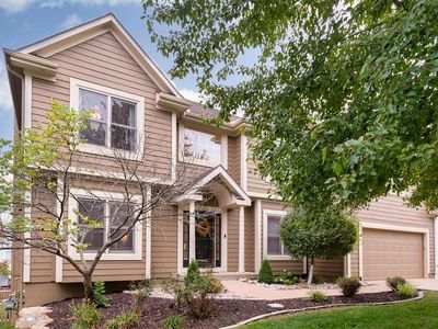 2305 SW 9th Ter, Lees Summit, MO, 64081