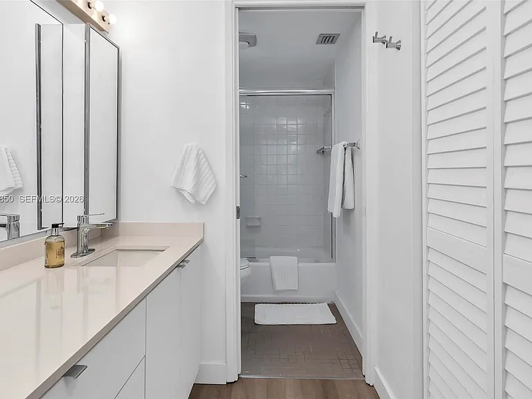 1865 Brickell Ave #A1502 — Photo 31