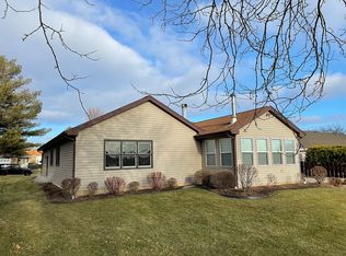 4819 W Courtland Trl, McHenry, IL 60050