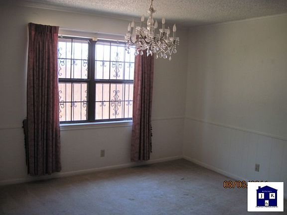 5th image of 210 Margarita Dr