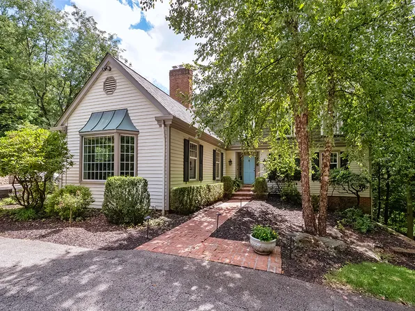 1256 Fox Chapel Rd, Pittsburgh, PA 15238