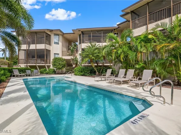 651 10th Ave S #C, Naples, FL 34102