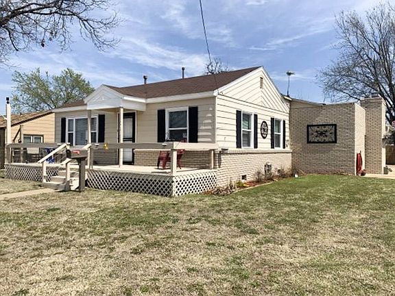 2nd image of 301 Lydell Carr Dr