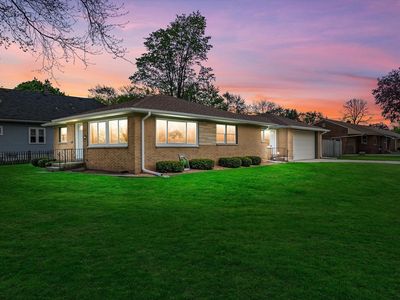 7729 W Cold Spring ROAD, Greenfield, WI, 53220
