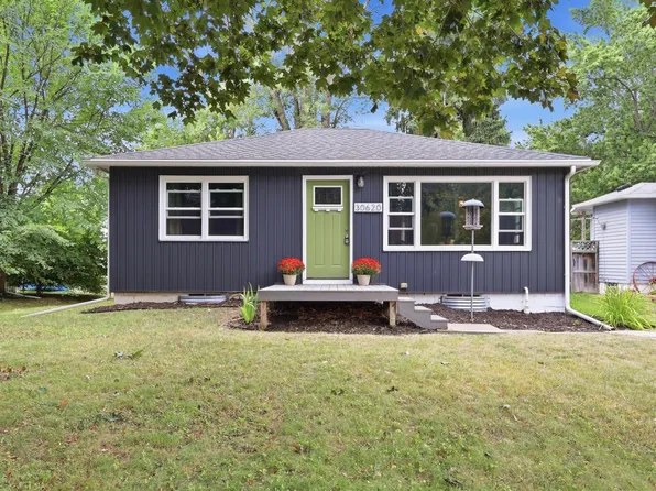 30620 N Lakes Trl, Lindstrom, MN 55045