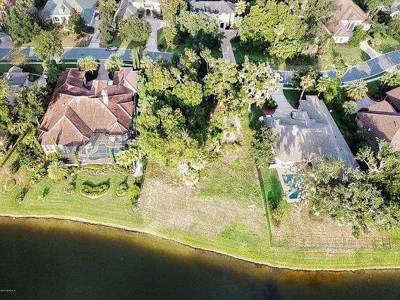 5th image of 13798 Saxon Lake Dr