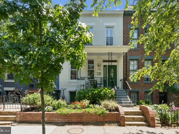 106 15th St SE, Washington, DC 20003
