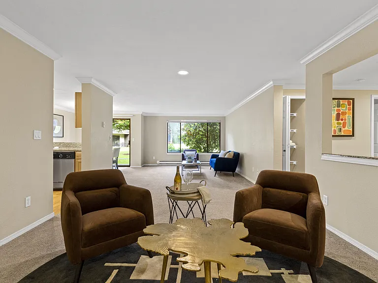 Yarrowood Highlands living room