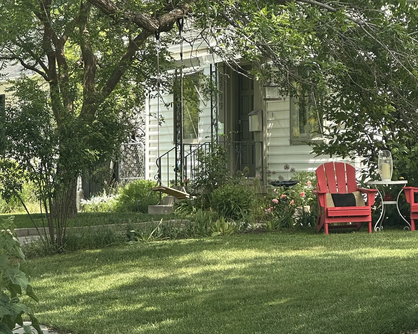 2 bed, 1000 sqft, $2,250 — Photo 2