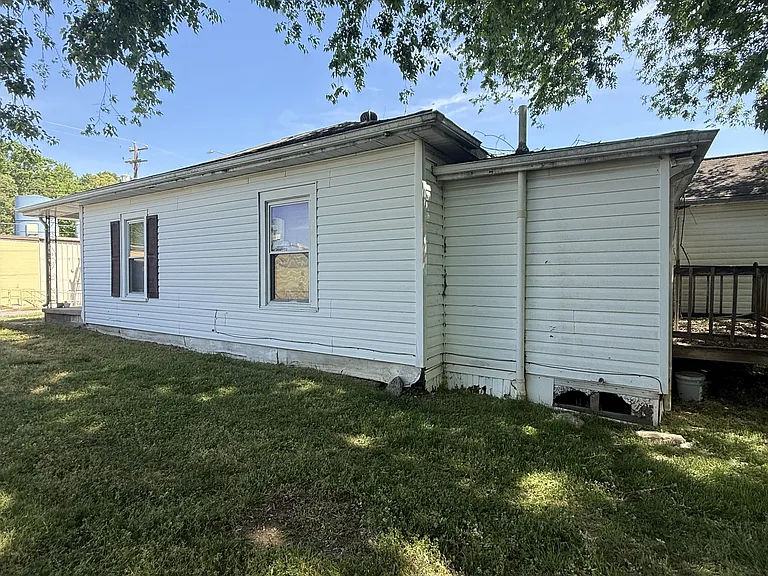 21 Doolittle St — Photo 19