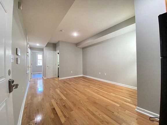 2nd image of 1818 N 17th St APT C