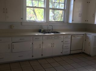2842 N Patterson Ave, Winston Salem, NC 27105
