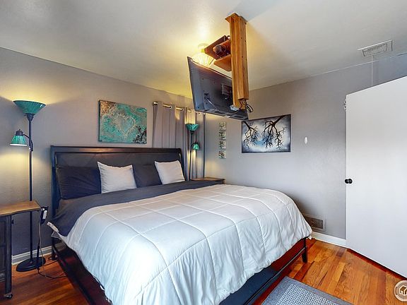 5th image of 4150 Sheridan Blvd