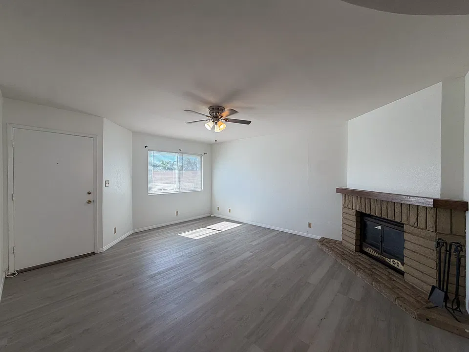 2577 Buena Vista Ave