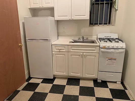 Rented by Prince Real Estate Associates LLC | media 26