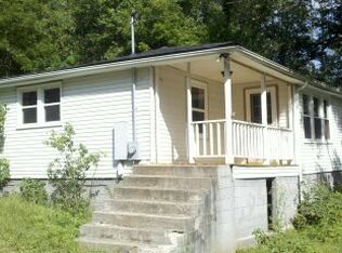 21 Rhodes Cove Rd, Sylva, NC 28779