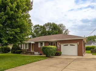 1320 Beacon St, Lancaster, OH 43130