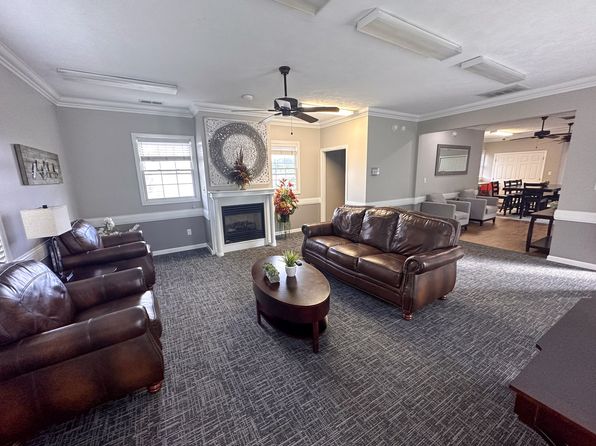 Orchard Crossings, 300 Morgantown Ave, Morgantown, WV 26501