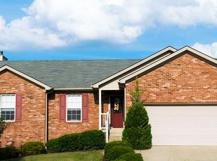 5923 Pine View Ct, Jeffersonville, IN 47130