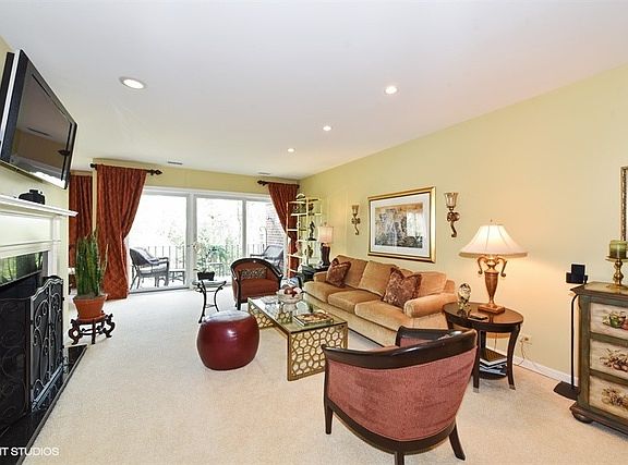 3rd image of 4 Oak Brook Club Dr APT G307