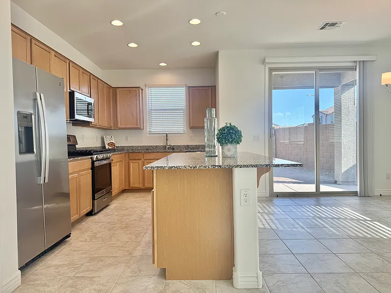 14265 W Swayback Pass — Photo 2