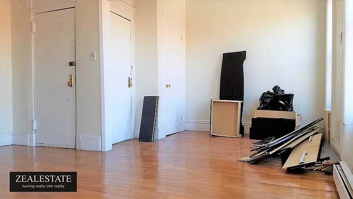 Rented by ZealEstate Group Inc | media 89