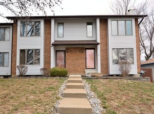 33 Spring Song Ct, Saint Peters, MO 63376