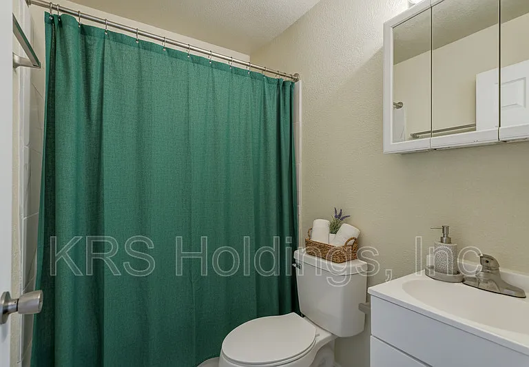 1517 Halifax St #10 — Photo 4