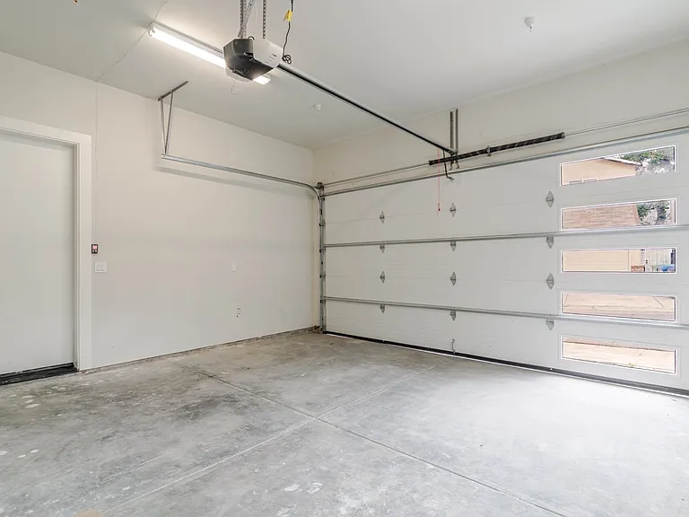 7416 Valaho Ln — Photo 30