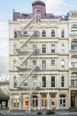 Rented by Compass | media 22