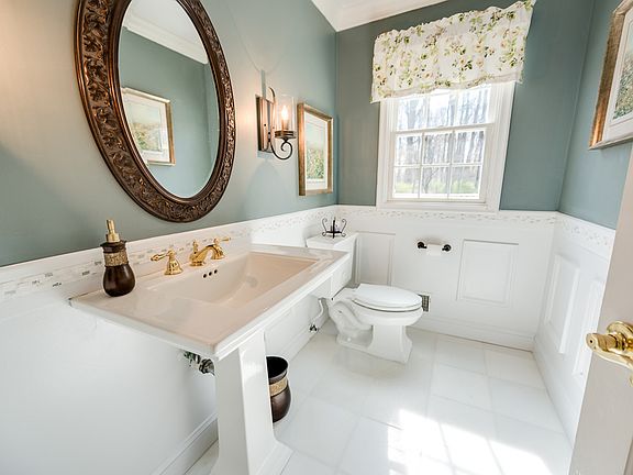 Half Bath 1st floor