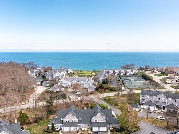 2nd image of 530 White Cliff Dr #530