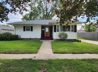 108 7th St, Scribner, NE 68057