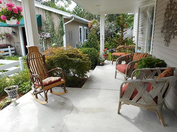 5th image of 293 Lagoon Beach Dr