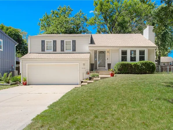 9120 Darnell St, Lenexa, KS 66215