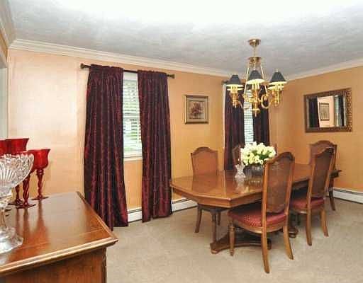 5th image of 12 Friar Tuck Ln