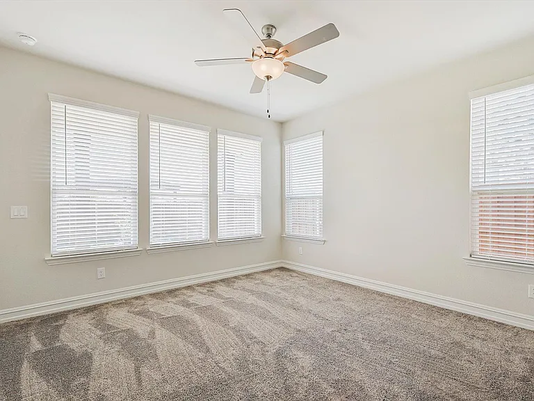 2806 Henson Ln — Photo 19