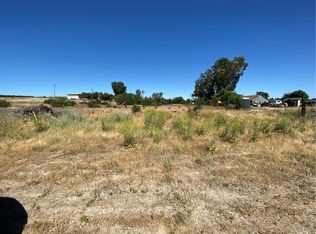 1910 Estrella Cir, San Miguel, CA 93451