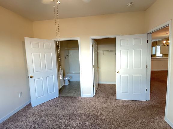 3rd image of 200 Castle Dr Unit 1358-63
