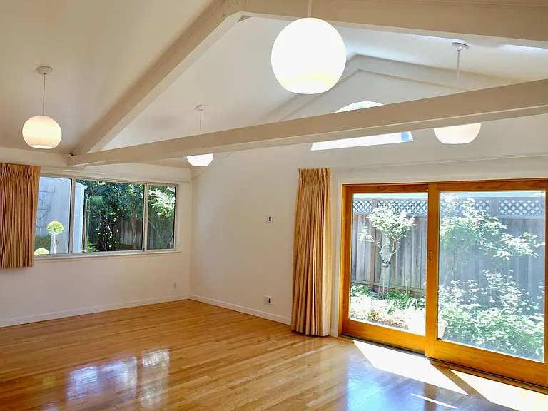 37 N Avalon Dr — Photo 9