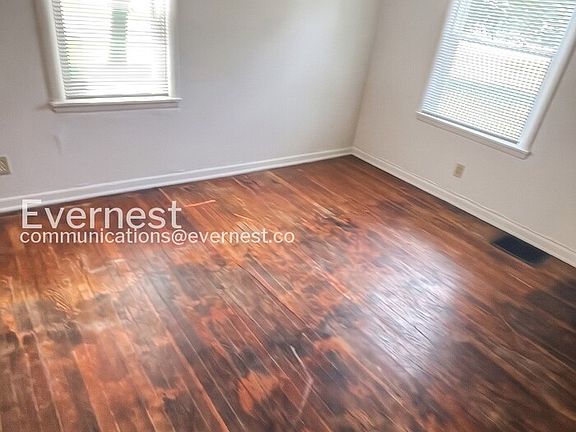 5th image of 792 Butler Ave